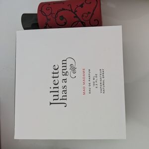 BN Juliette has a gun perfume Mad Madame